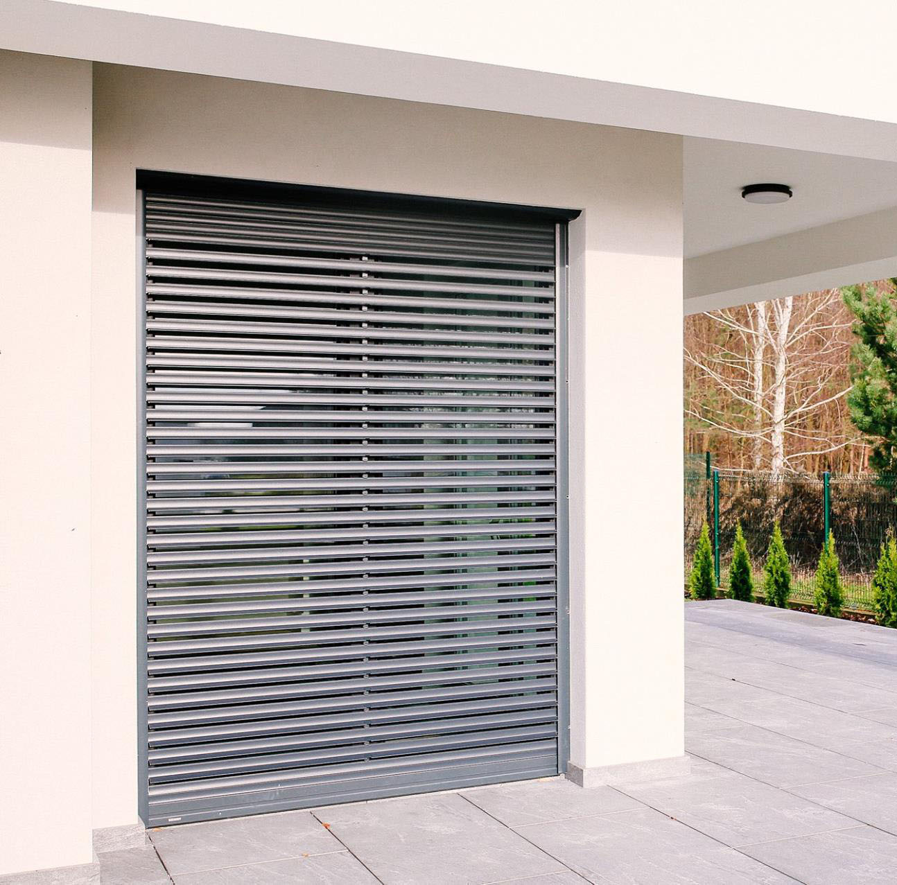 rolety zewnętrzne z funkcją żaluzji