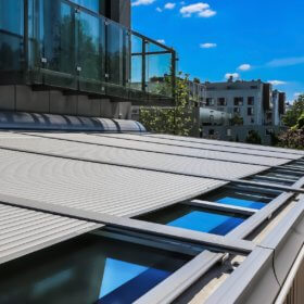 Rolax- widok z bliska- Grako Warszawa.jpg